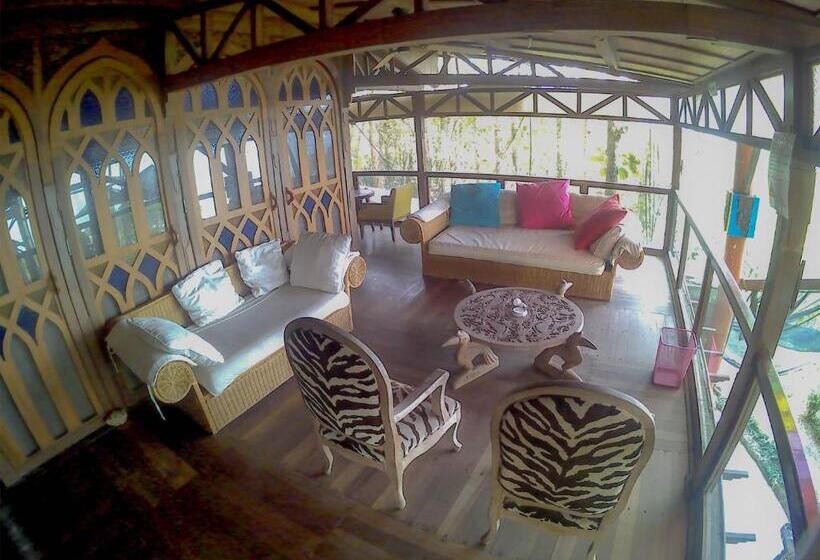 Номер Deluxe, Karang Aji Beach Villa