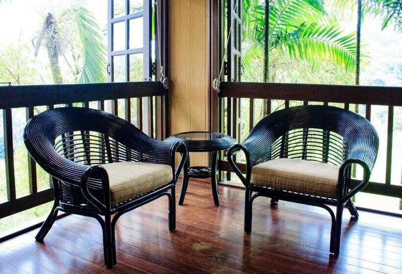 בקתת חדר, Carpe Diem Orchard Home