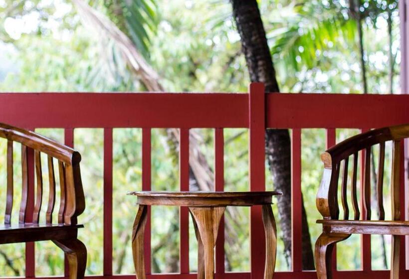 בקתת חדר, Carpe Diem Orchard Home