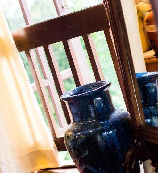 סוויטה אקזקיוטיב, Carpe Diem Orchard Home