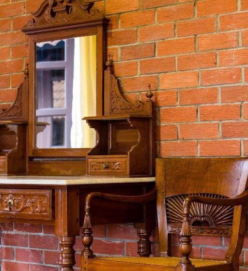 סוויטה אקזקיוטיב, Carpe Diem Orchard Home