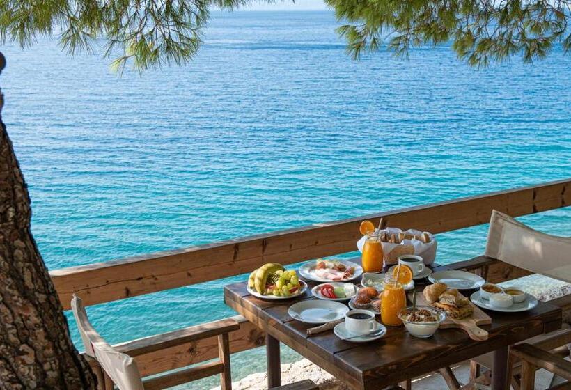 חדר סטנדרט, Cokkinis