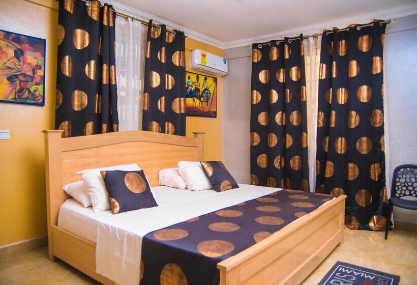 اتاق سوپریور با تخت بزرگ, Homey Lodge