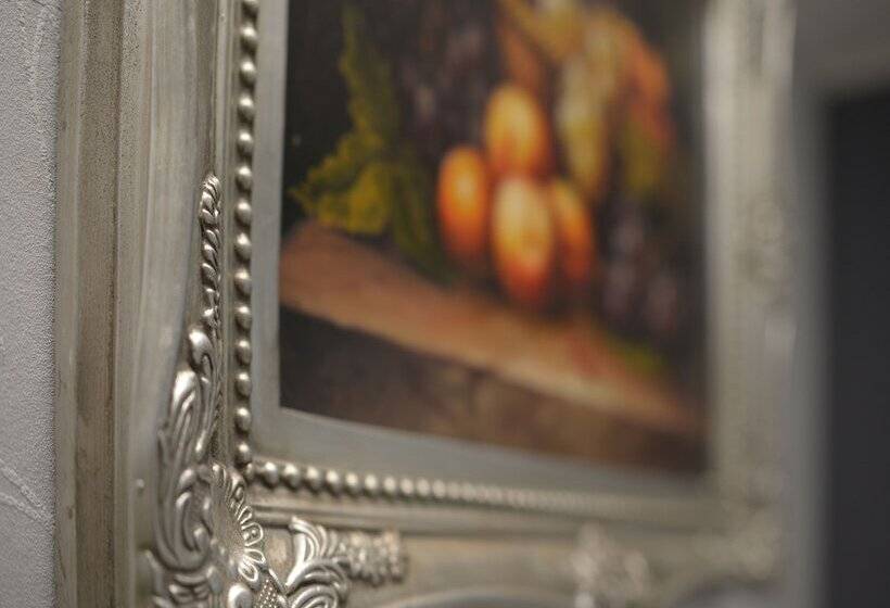 四人标准间, Pałac Dąbrowa