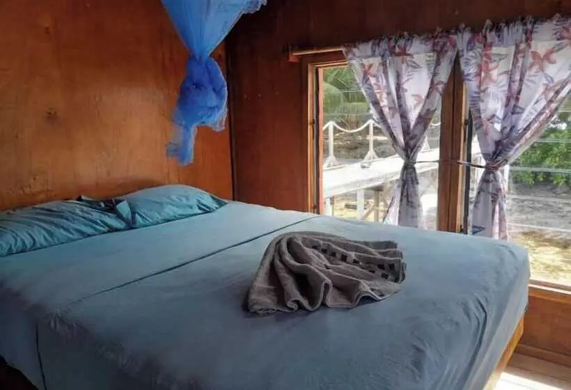 اتاق استاندارد با بالکن و چشم‌انداز دریا, Imagination Island Eco Resort