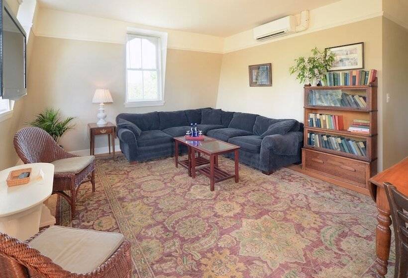 스위트, The Springwater Bed And Breakfast