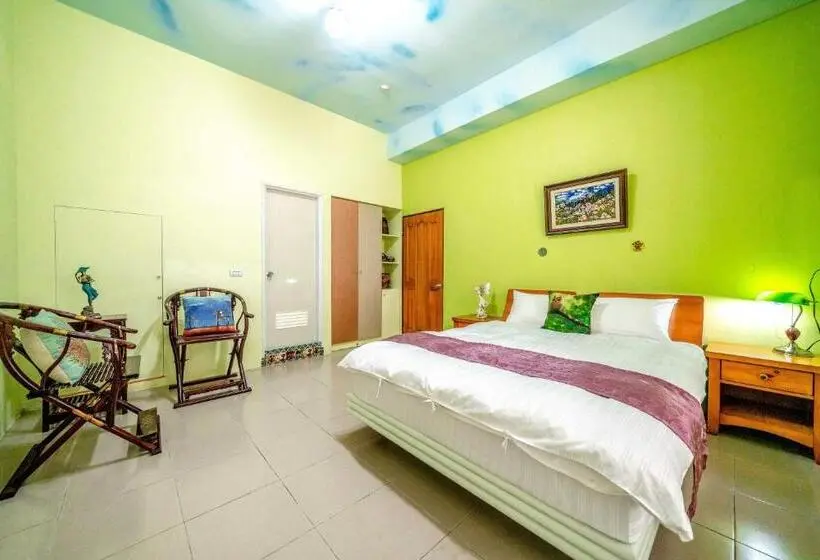 اتاق استاندارد, Yi Jing B&b