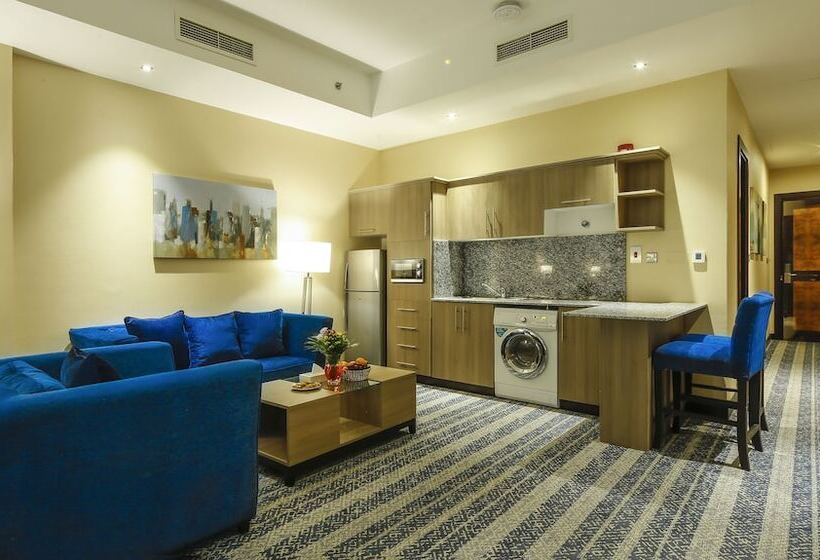 استودیوی پریمیوم, The Castle Premium