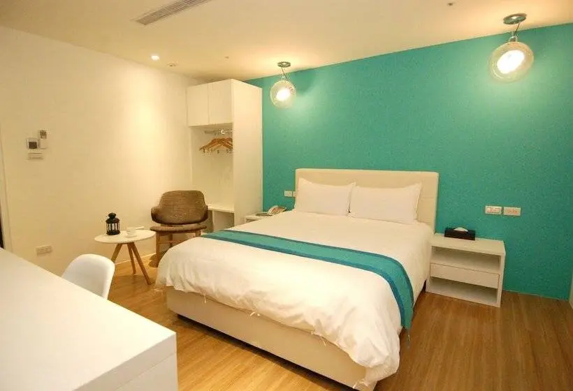 اتاق اکونومی, Season 5 Inn