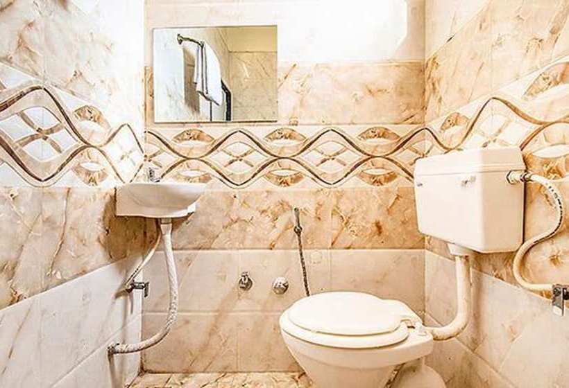 اتاق لوکس, Maher Inn