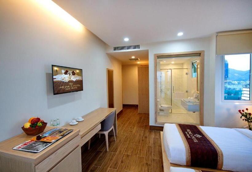 سوییت با چشمانداز دریا, Gibson Hotel Nha Trang