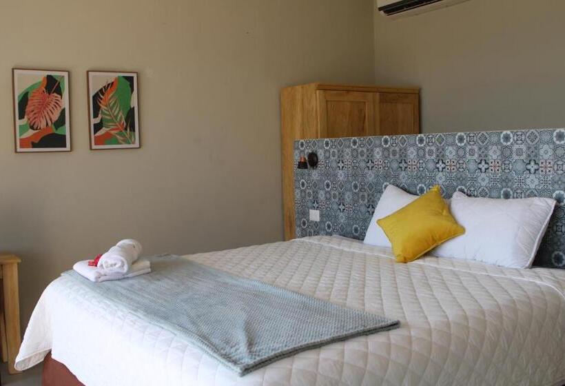 جناح سرير كينج, Los Mangos El Salvador