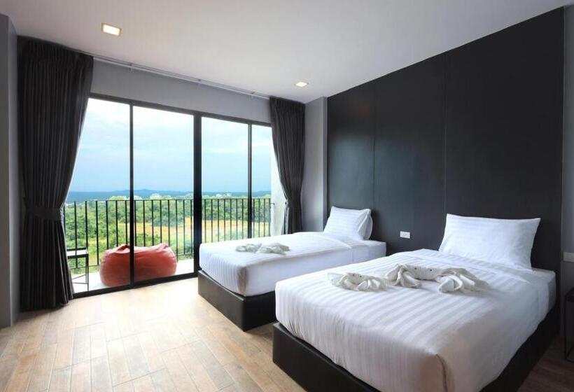 חדר בסיסי עם מרפסת, The Wind