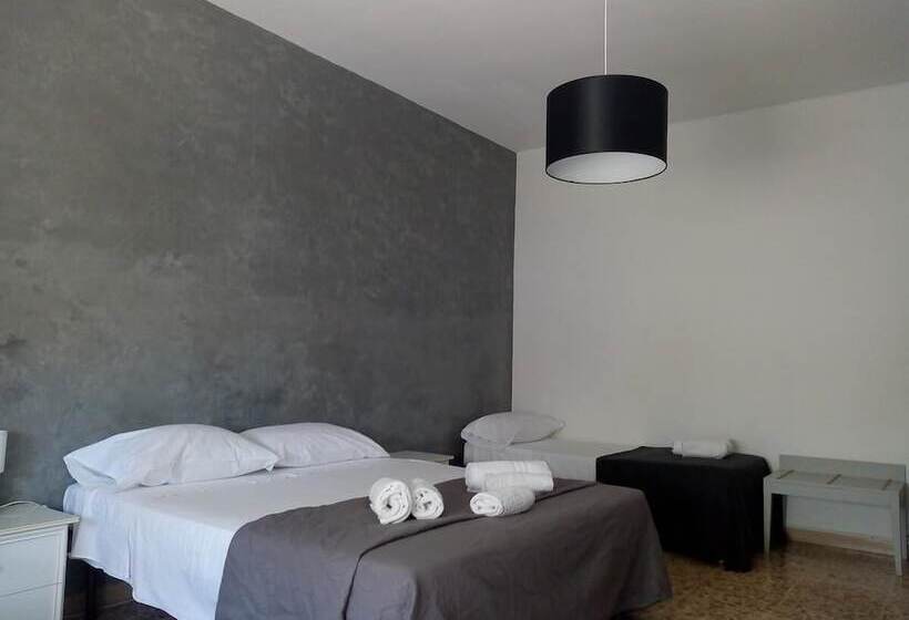 四人标准间, Alghero Seaside