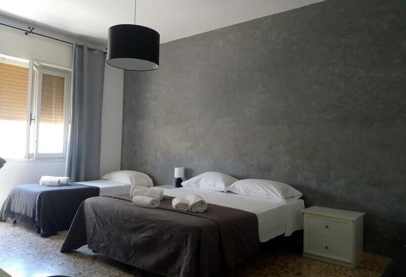 四人标准间, Alghero Seaside