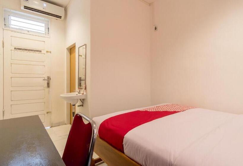 اتاق استاندارد, Hutasimo Residence By Oyo Rooms