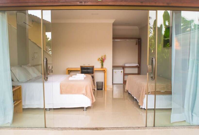 اتاق سه نفره دلوکس با چشم‌انداز باغ, Pousada Blue Ocean