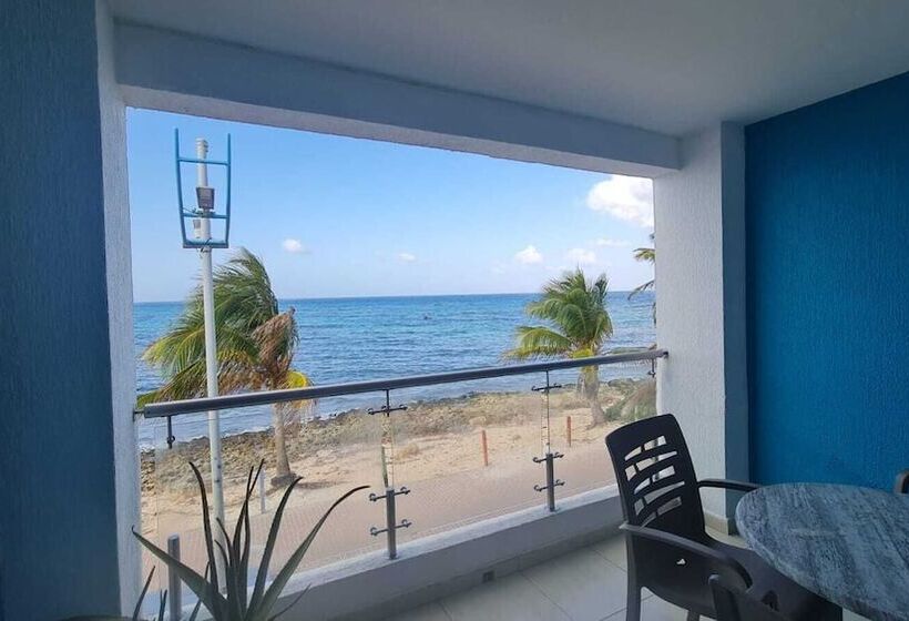 Fyrbädds Standardrum, Portobelo Boulevard