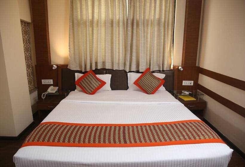 Pokój Deluxe Widok Miasto, Yellow Pagoda