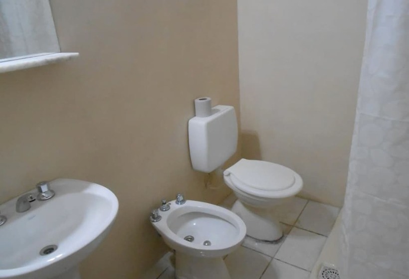 חדר סטנדרט לארבעה, La Gran Manzana