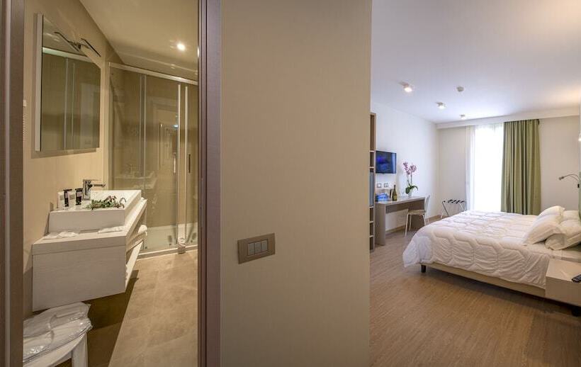 غرفة قياسية لذوى الاحتياجات الخاصة, Stele Di Nora