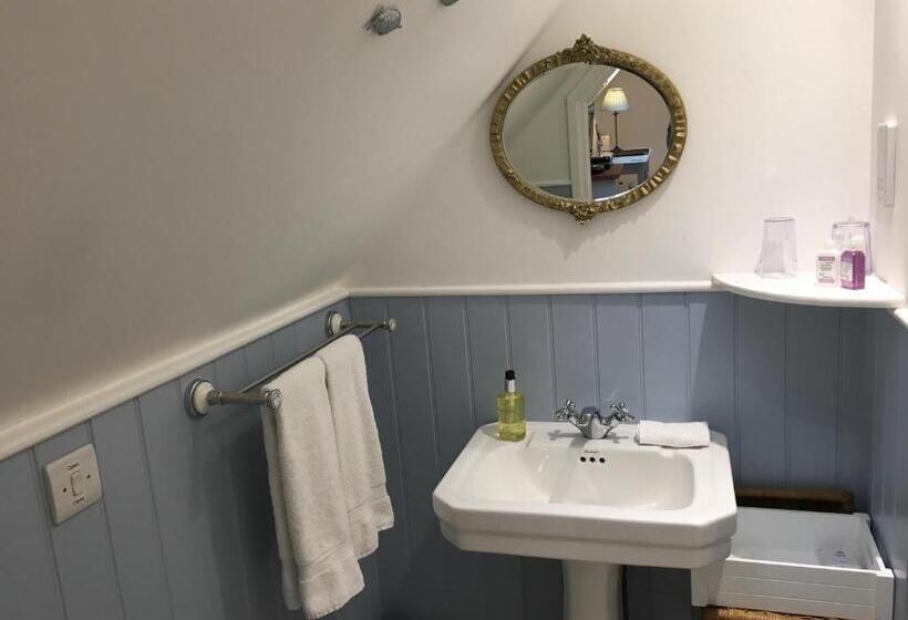 스탠다드 룸 킹사이즈 침대, House Of Agnes