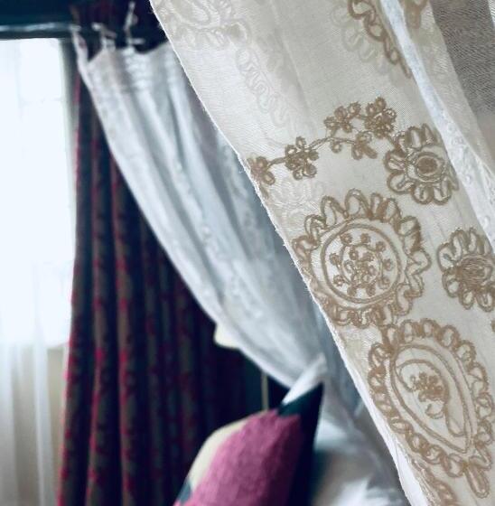 디럭스 룸, House Of Agnes