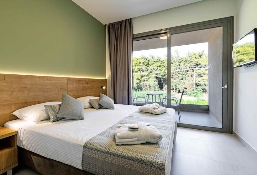 سوییت, White Olive Elite Laganas