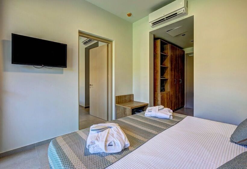 سوییت, White Olive Elite Laganas