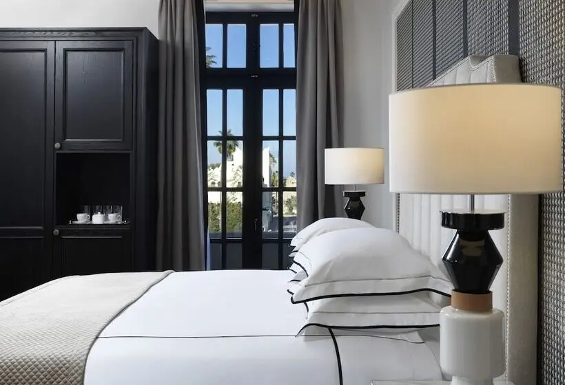 サイドシービュージュニアスイート, Albergo Gelsomino