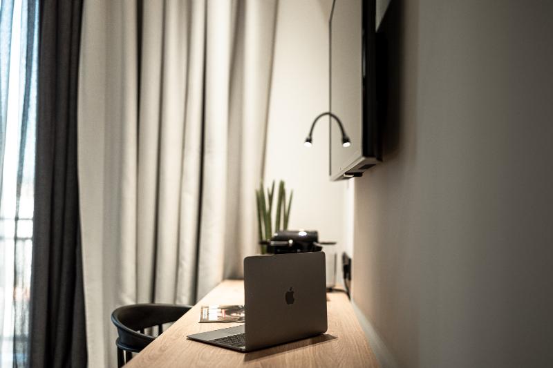 غرفة كلاسيكية, 31 Doors