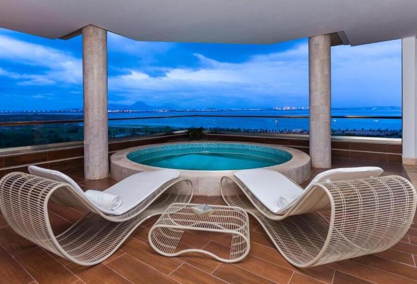 سوئیت پرزیدنت, Adam Hotel Suites